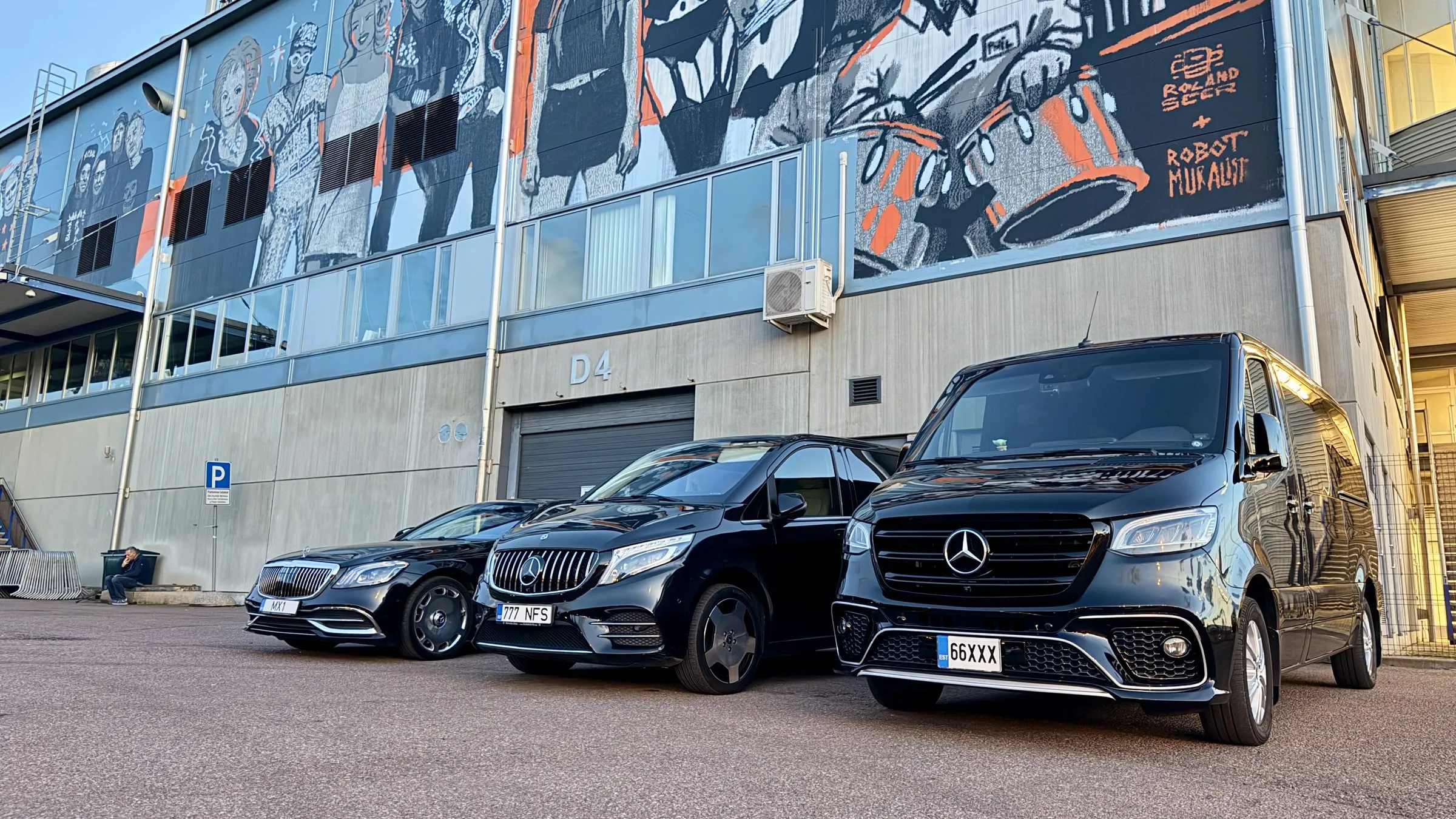 SoloTransfer Mercedes-Benz fleet — artist and touring transport in Estonia